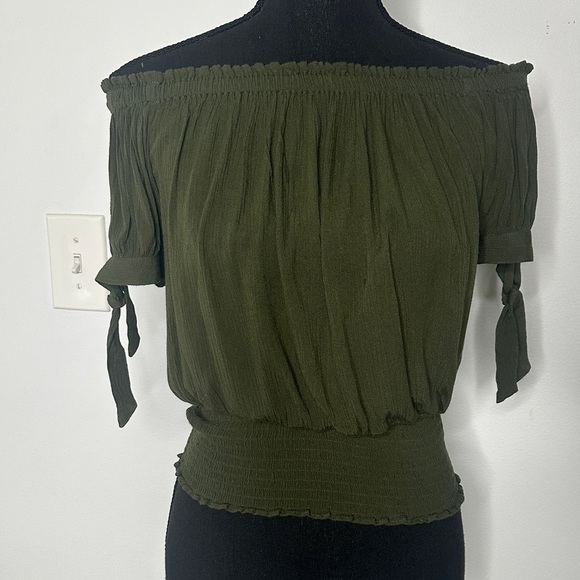 Express Olive Off-Shoulder Trendy Blouse - Picture 3 of 7